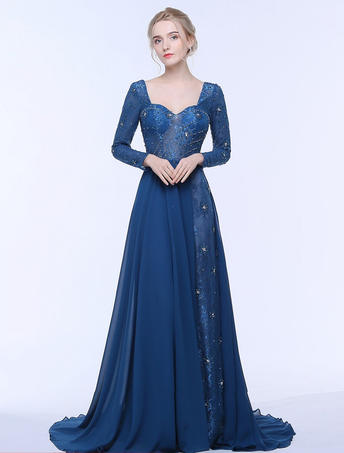 Abito da madre della sposa a trapezio, con splendida schiena scoperta, elegante scollo a cuore, strascico in chiffon, tulle, pizzo con perline, maniche lunghe, senza pizzo, arricciato, cristalli